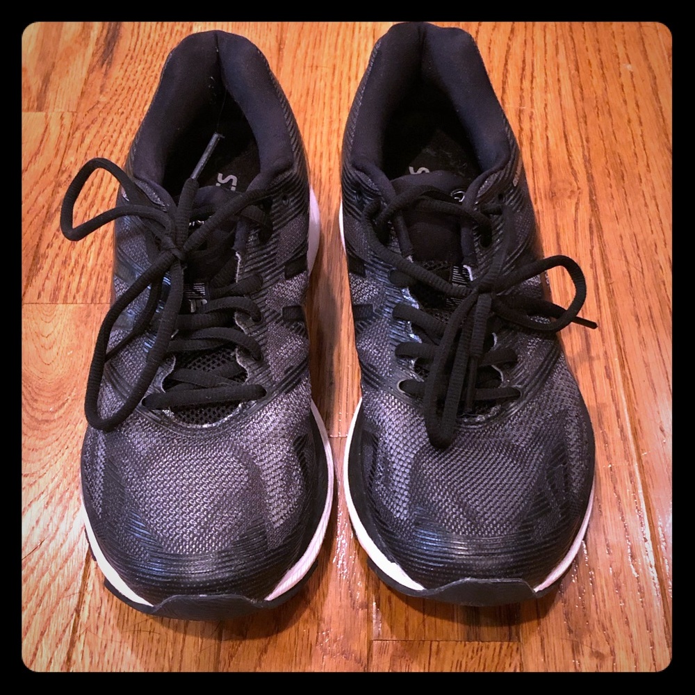 Black ASICS running shoes! Price is firm